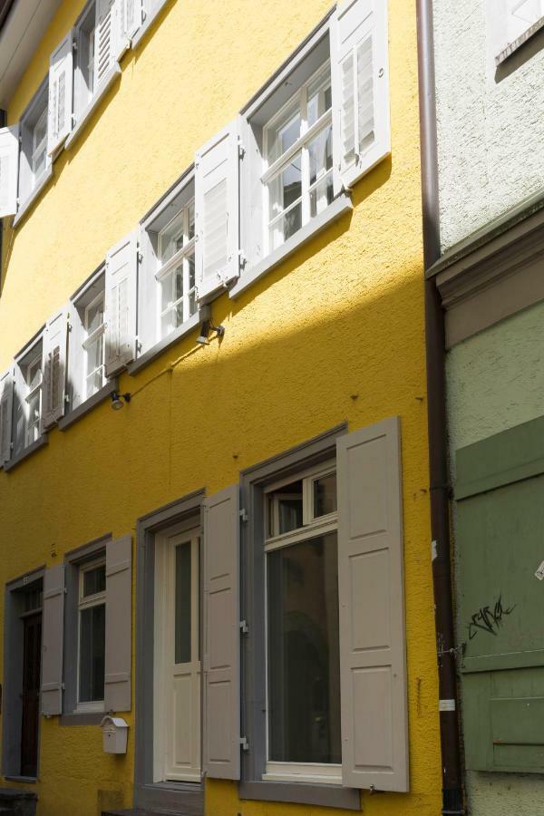 Haus Zum Einhoernle คอนสตานซ์ ภายนอก รูปภาพ